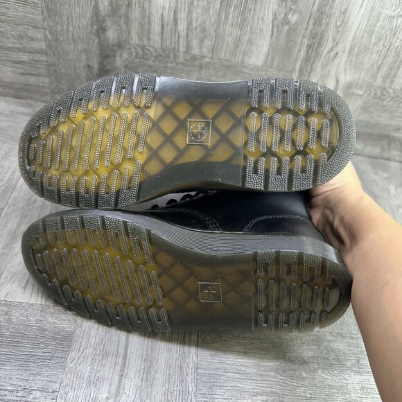 Dr. Marten's Zavala Women's size 6 Black Leather Combat Boots - Picture 7 of 8